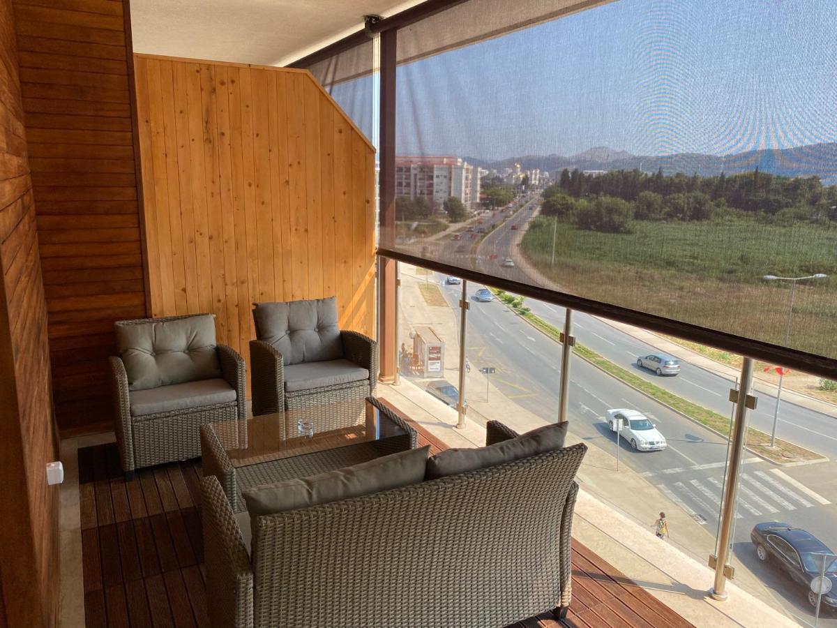 Bitcoin And Ethereum Deluxe Apartments Bar Bagian luar foto